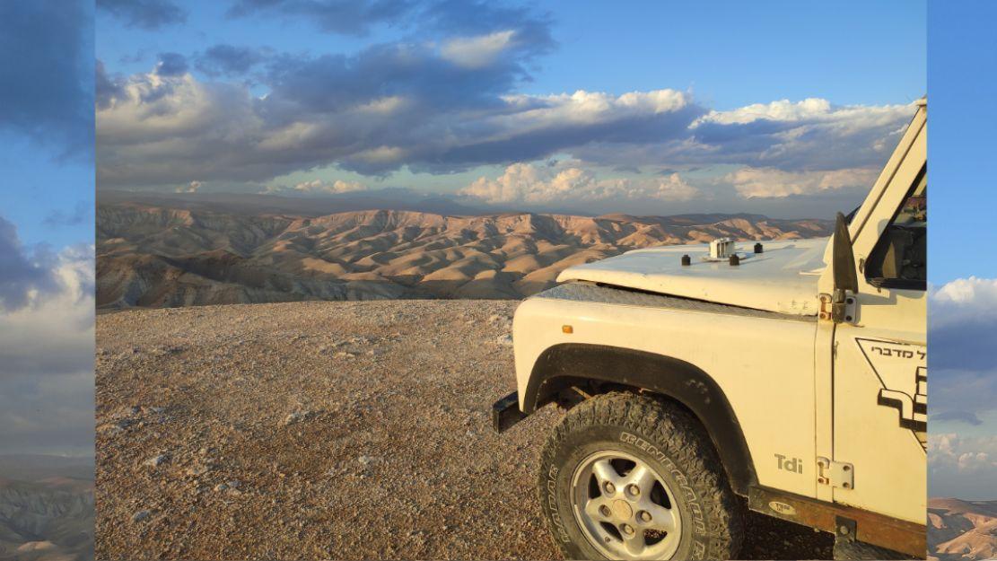 צילום של טיולי ג'יפים - ממלכת המדבר
