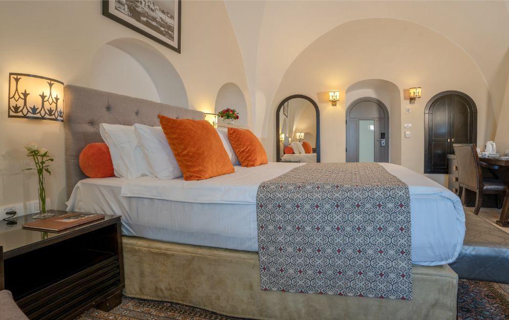 Rooms at the Jerusalem Sephardic House Hotel