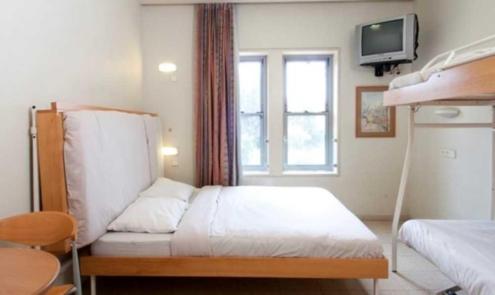 Yitzhak Rabin Hostel Jerusalem