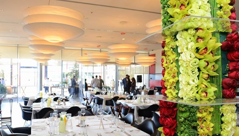 צילום של מסעדת מודרן במוזיאון ישראל