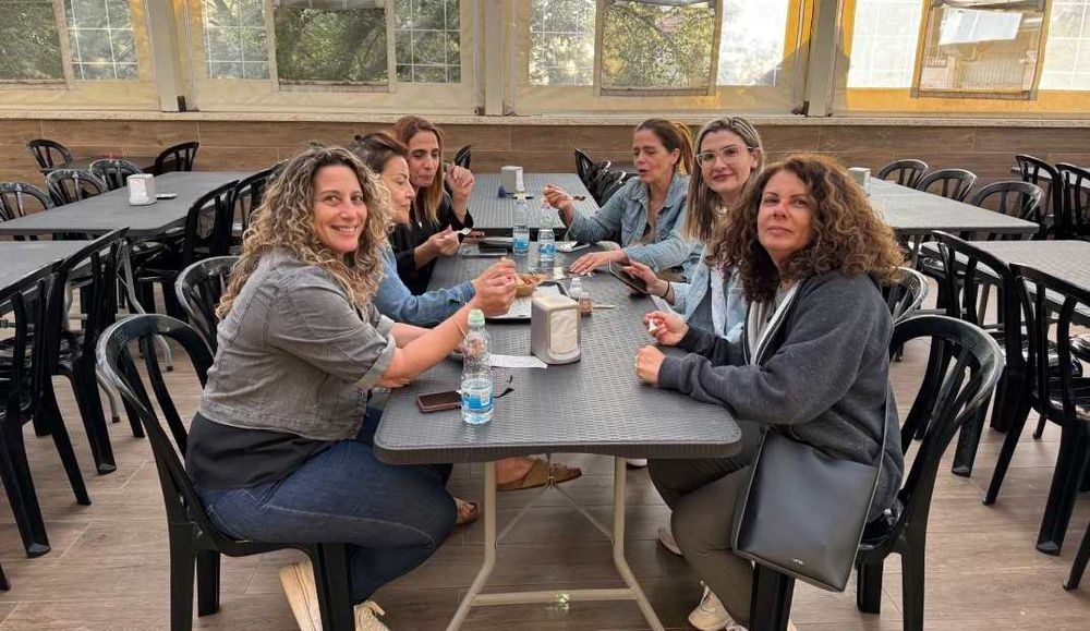 צילום של חמין לשבת: סיור לקראת שבת בשכונות החרדיות עם ירושלים מחוץ לקופסא