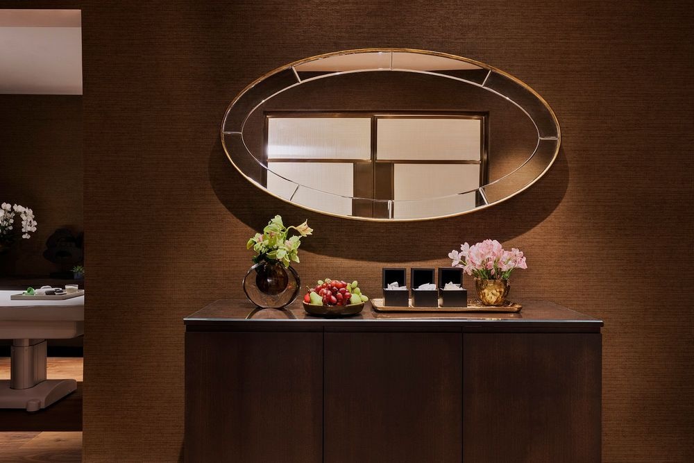 photo of CLARINS Spa in the Theater Hotel