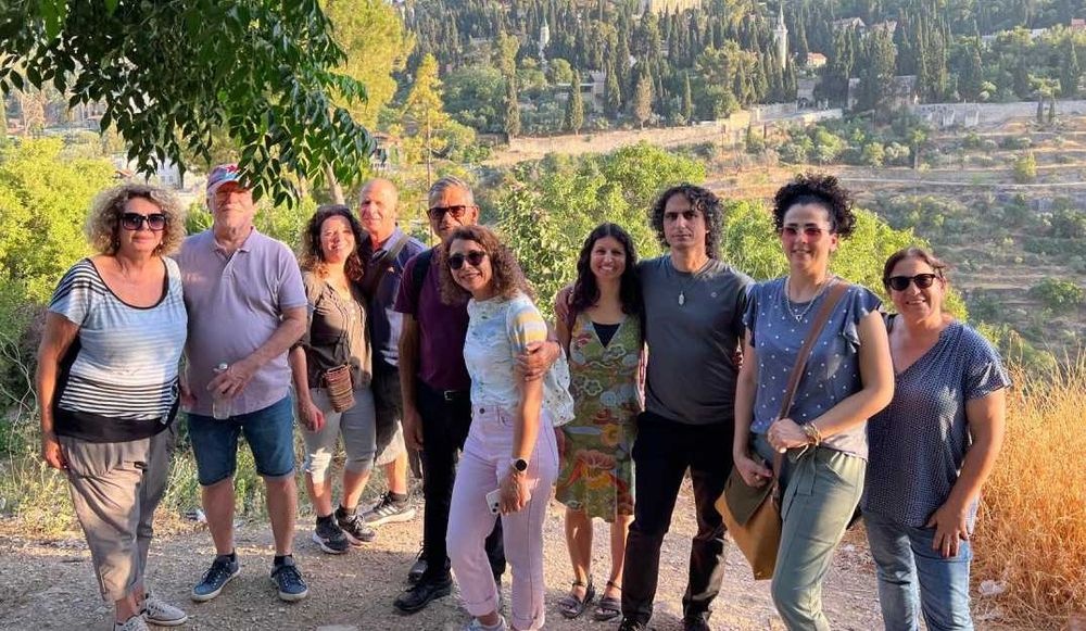 צילום של חו״ל בירושלים״: סיור בכפר עין כרם עם "ירושלים מחוץ לקופסה"