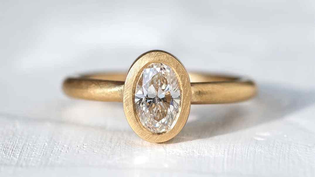 צילום באדיבות קמעו אריק אבקסיס תכשיטים