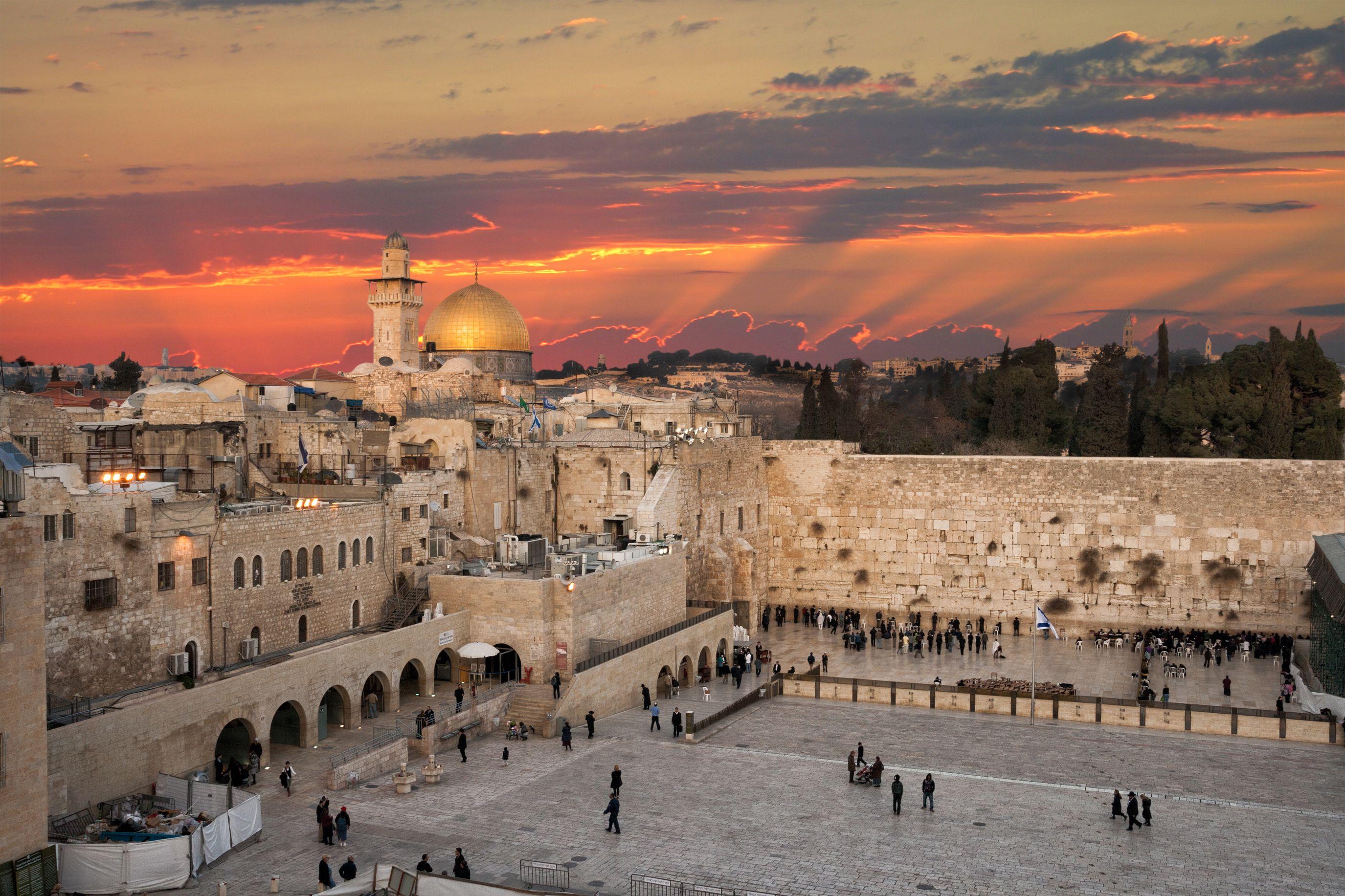 photo of Passover in Jerusalem: History, Freedom & Festive Experiences