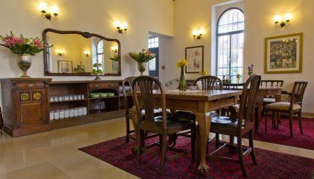 חדרים ב מלון וילה בראון במושבה