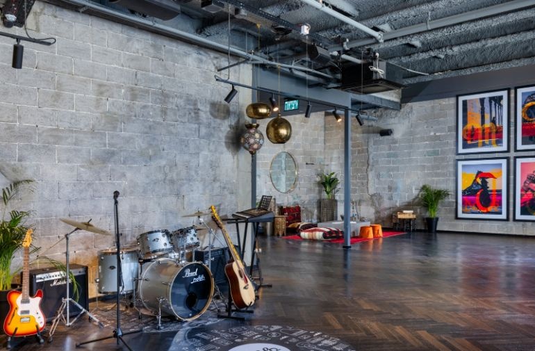 צילום של מלון בראון מחנה יהודה