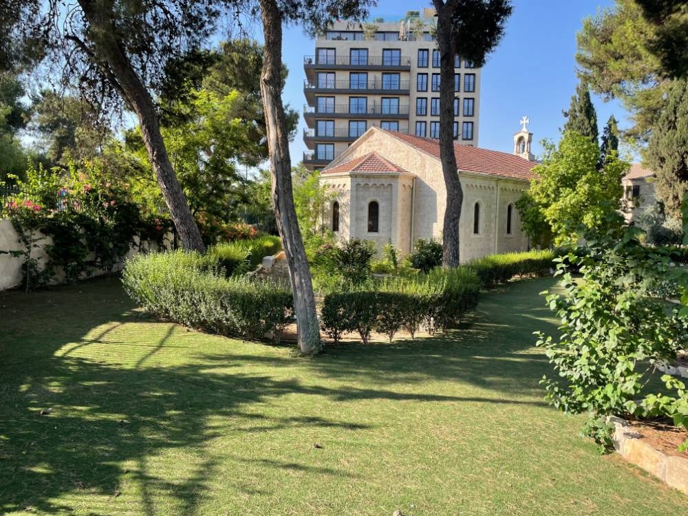 צילום של בין היכל לרייך: סיור היסטורי חווייתי במושבה הגרמנית