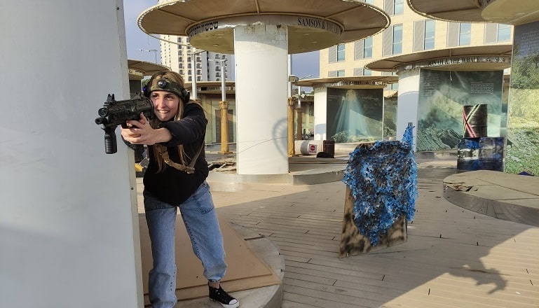 צילום של אלפא טים: לייזר טאג בסינמה סיטי ירושלים